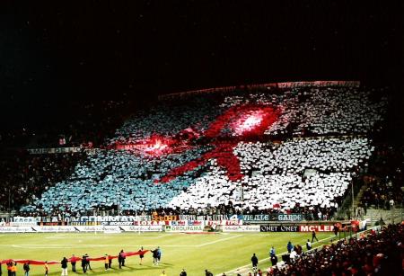 19-OM-LENS 01.jpg